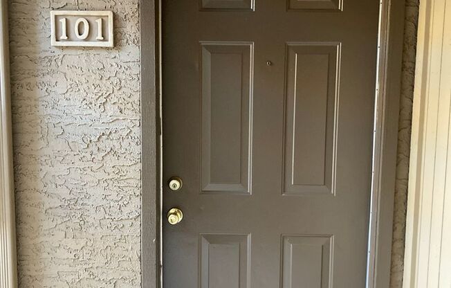 1 bed, 1 bath, 670 sqft, $1,175, Unit 101k