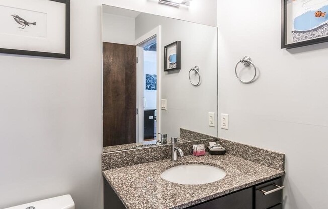 1 bed, 1 bath, 966 sqft, $3,550, Unit 318