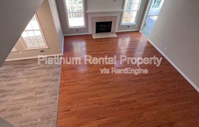 4 beds, 2.5 baths, 2,959 sqft, $2,695
