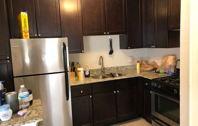 1 bed, 1 bath, 750 sqft, $1,220, Unit 106