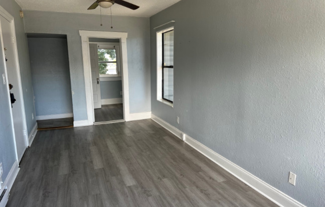 306 TAYLOR AVE