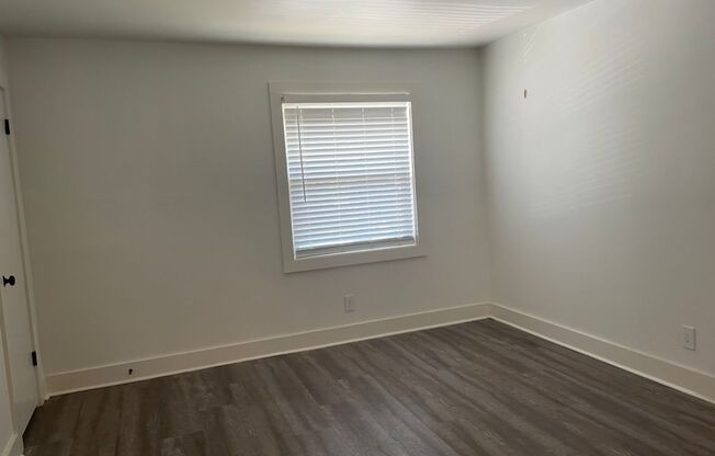 2 beds, 1 bath, 637 sqft, $1,750, Unit 212-D06