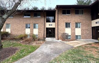 18806 WALKER'S CHOICE RD