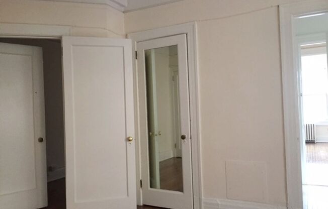 1 bed, 1 bath, 550 sqft, $1,400, Unit 403