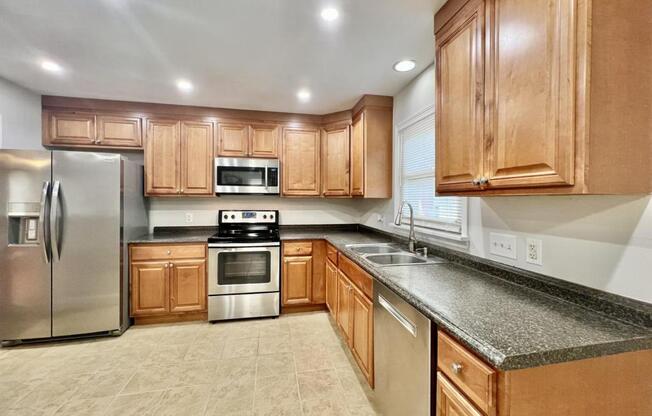 323 FRANK DR