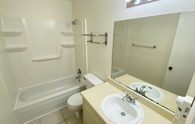 2 beds, 2 baths, $1,750, Unit # 206