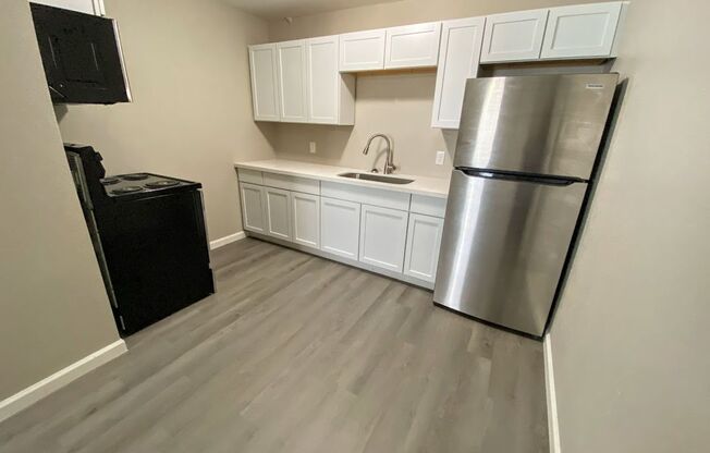 1 bed, 1 bath, 600 sqft, $675, Unit 8