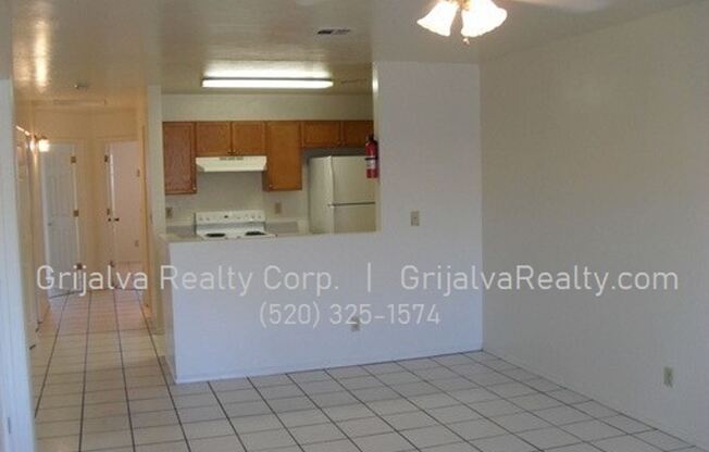 226 W Roger Rd