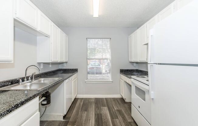 3 beds, 2 baths, 1,309 sqft, $1,810