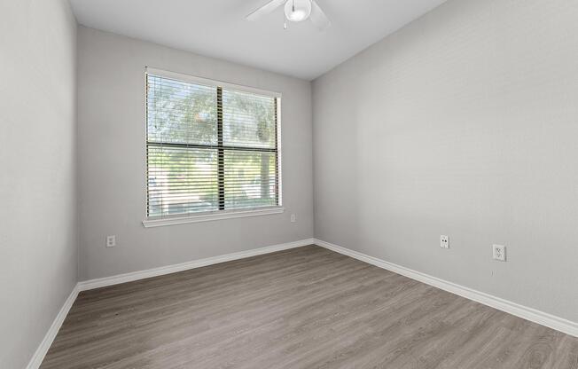 3 beds, 2 baths, 1,202 sqft, $1,960