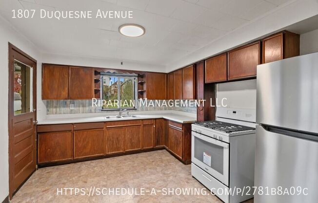 1807 DUQUESNE AVE