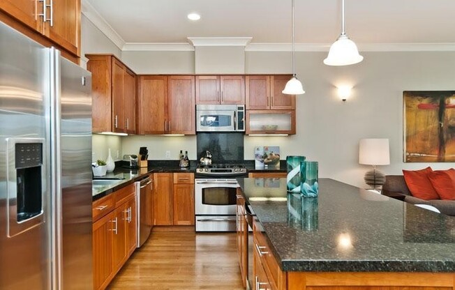 Elegant 2BR Top Floor Penthouse Condo in Prime Nob Hill with 2 Car Garage!