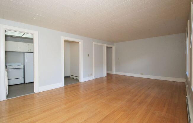 1 bed, 1 bath, 610 sqft, $1,495, Unit 214