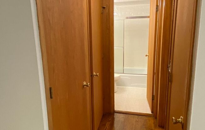 1 bed, 1 bath, 700 sqft, $2,055, Unit 531-310