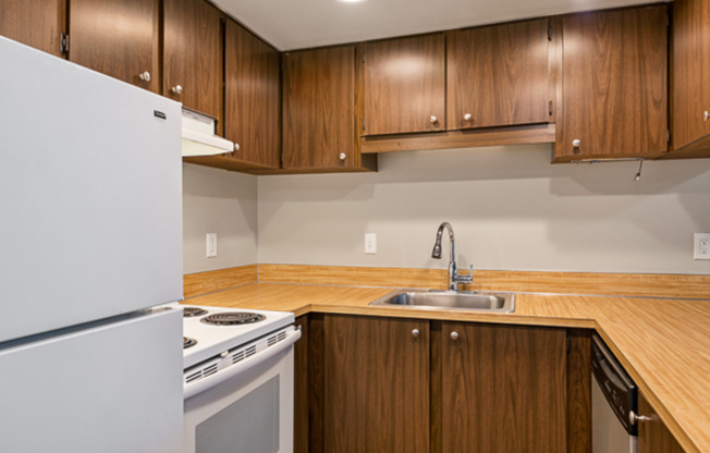 1 bed, 1 bath, 598 sqft, $1,625, Unit 205