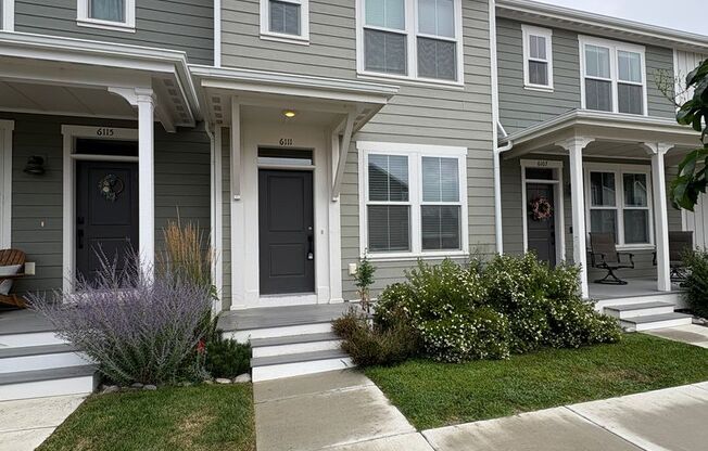 2 Bedroom 2.5 Bathroom Duplex in the Annafeld Subdivision