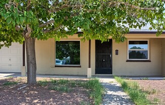 3 beds, 2 baths, $1,350