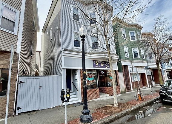 724 Cambridge St.