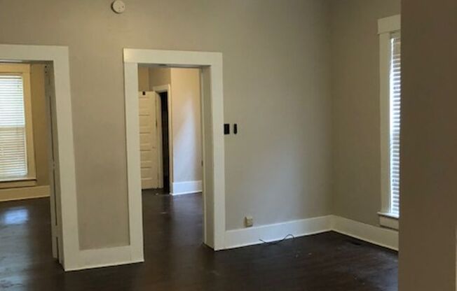 2 beds, 1 bath, $725