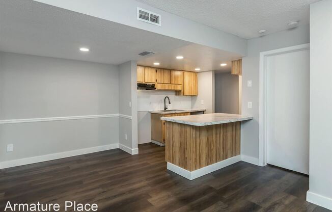 4131 E Busch Blvd