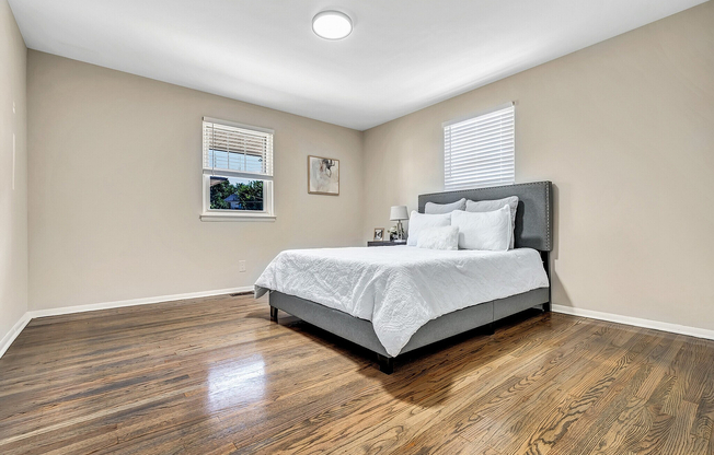 Marlton Colonial Apartments