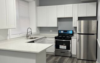 2842 W. 25th Place