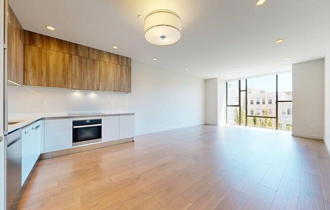 1463 LOMBARD
