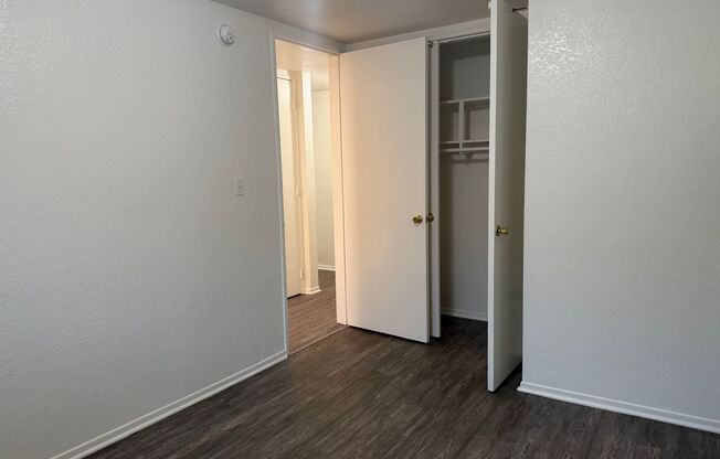 2 beds, 1 bath, 915 sqft, $2,765, Unit 5003A