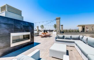 MODERNO Luxury Living East