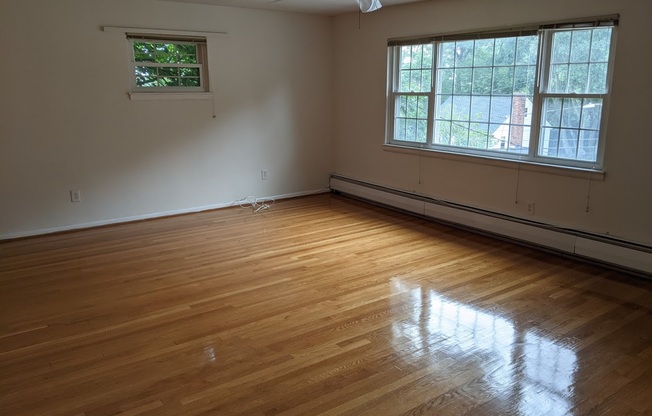 409 Lowell Ave