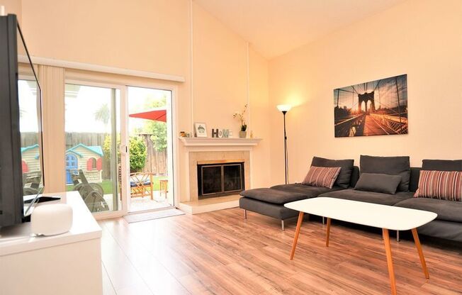 37724 CARRIAGE CIR CMN