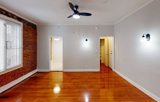 La Chandelle Apts...Charming building...Renovated Apartments Available...Hardwood Floors!