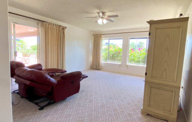 10422 W Meade Drive
