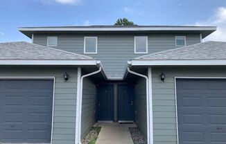 Oak Street Town Homes