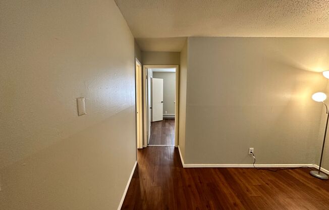 1 bed, 1 bath, 650 sqft, $695, Unit Blackwelder #6