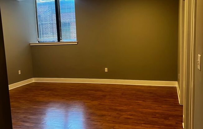 3 beds, 2 baths, 1,506 sqft, $1,975, Unit 315