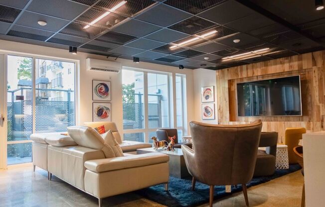 Studio, 1 bath, 330 sqft, $1,789, Unit 201