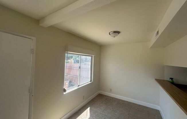 2 BEDROOM 1.5 BATH TOWNHOME