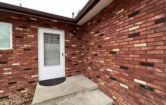 3 beds, 2 baths, $2,495