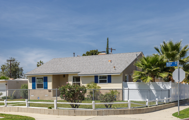Move-In Ready 3BD/2BA Home Near Woodland Hills