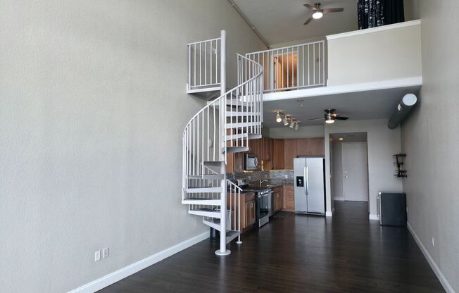 1 bed, 1.5 baths, $2,500, Unit Unit 12A