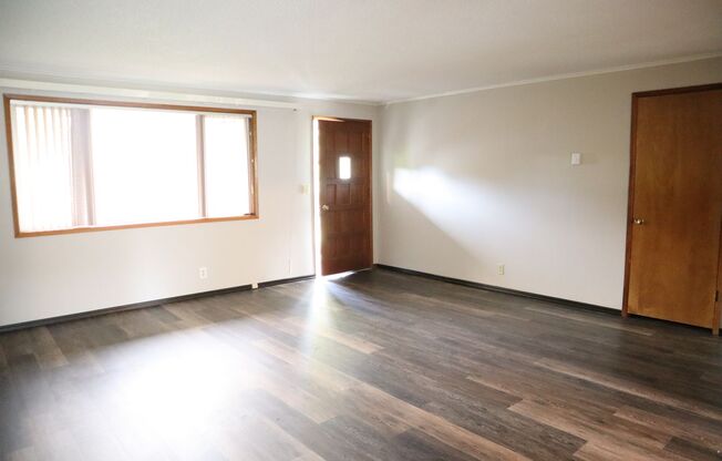 Spacious Ranch Style Lincoln Area Home for Lease - 1311 NW 52nd St