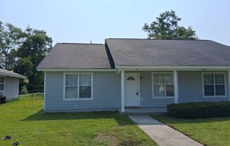 2 bedroom/2 bath duplex!!