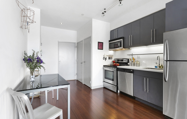 38 WILSON AVE
