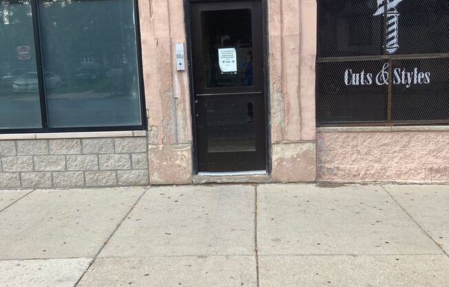 Division Apartments, LLC