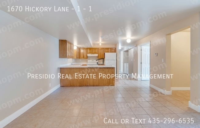 1670 HICKORY LN