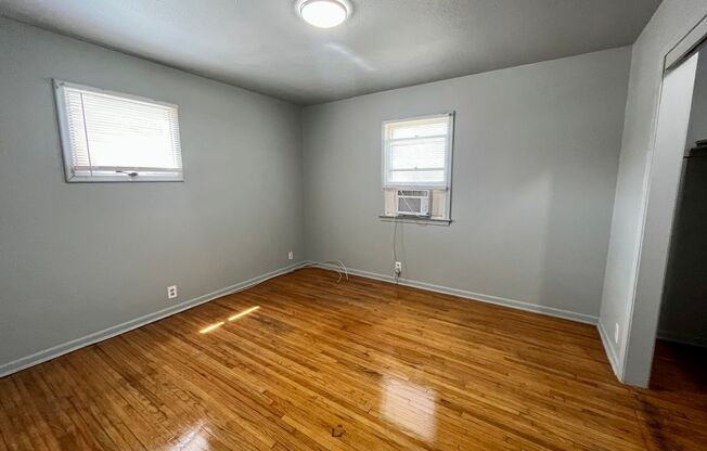 1 bed, 1 bath, $725, Unit 8163