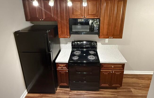 2 beds, 2 baths, 1,046 sqft, $2,858, Unit 138