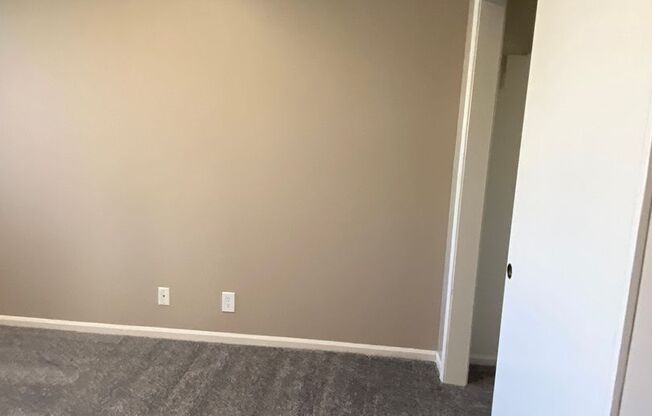 1 bed, 1 bath, 650 sqft, $1,019, Unit 12722C