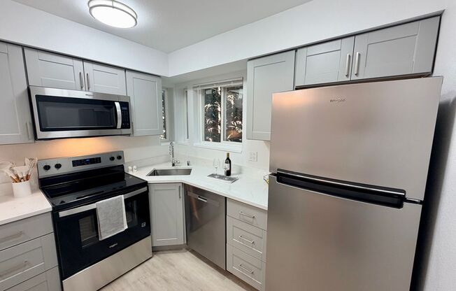 1712 Boylston
